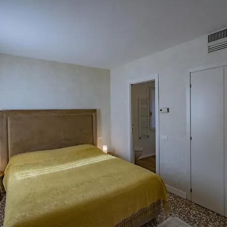 Ca' Teresa Terrace Apartamento *